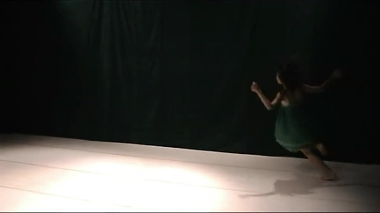 Publico Naked Asian Art Performance-57-Azu Minami Young Tits