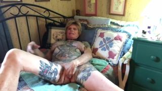 Ass Sex Old Naked Tattooed Woman Granny Sniffing Poppers Bbc