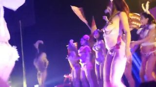 Story Naked On Stage Video Japanese Girls Sezy Dance Show...