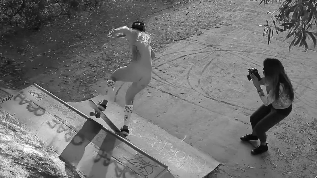 Pink Pussy Naked On Stage Video Nude Girl Skateboarding at DIY Skate Spot Alura Jenson