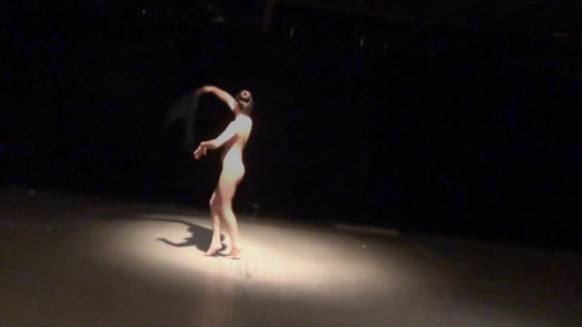 Clothed Naked on Stage - Super Naked Star - Eva Koliopantou Chick