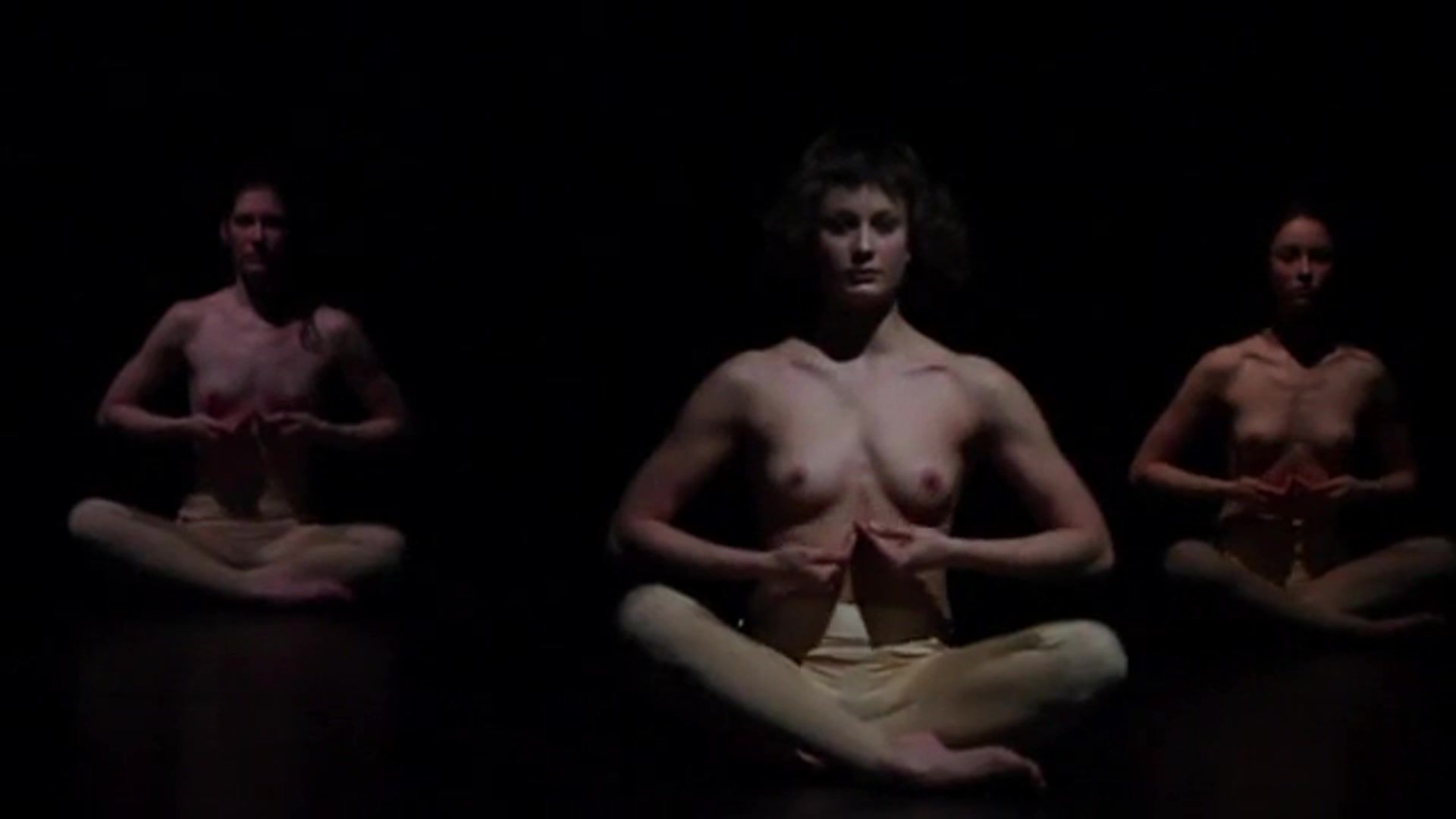 Foreskin Naked on Stage Performance - Martha Graham in Palais Kabelwerk Vienna - 2014 China