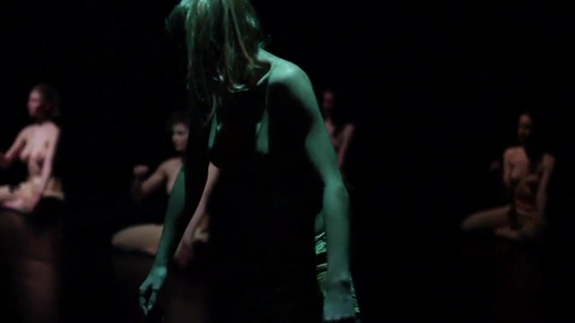 Girl Sucking Dick Naked on Stage Performance - Martha Graham in Palais Kabelwerk Vienna - 2014 FTVGirls