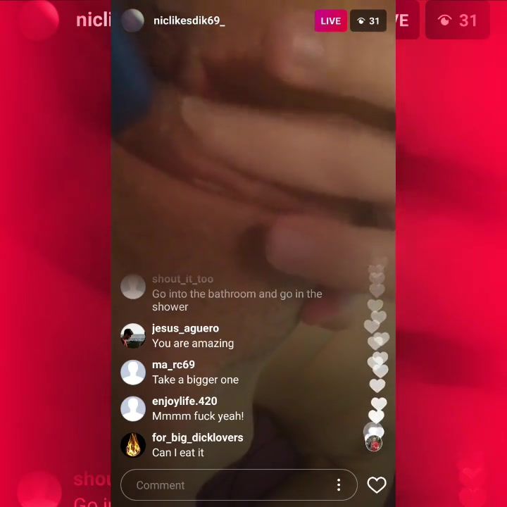 Throatfuck Naked on Stage INSTAGRAM LIVE 19 Year old Slut Masturbating and Performing for Followers Loira
