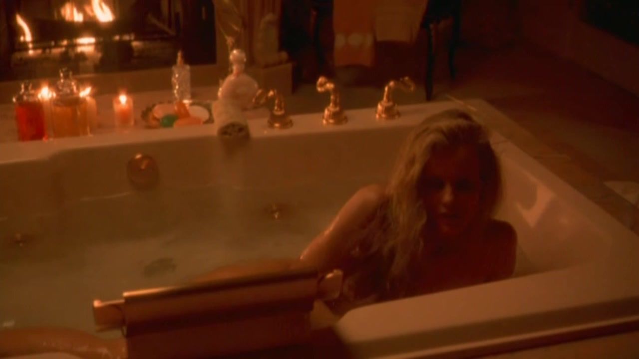 Hoe Nude Alexandra Paul - Sunset Grill (1993) Movie Explicit Video Hardsex - 1