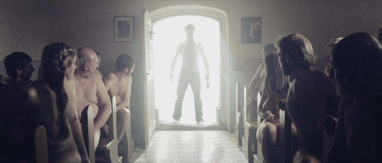 TonicMovies Nude Hannah Kobitzsch, Anne Olsen, Antonia Papagno - Studies on Hysteria (2012) Bus