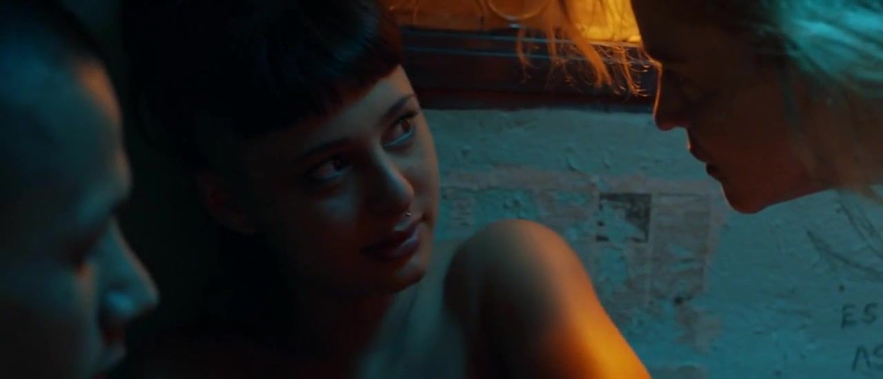 Tugging Nude Martina Krasinsky - Yo te gusto No perdonaras (2019) Goth - 1