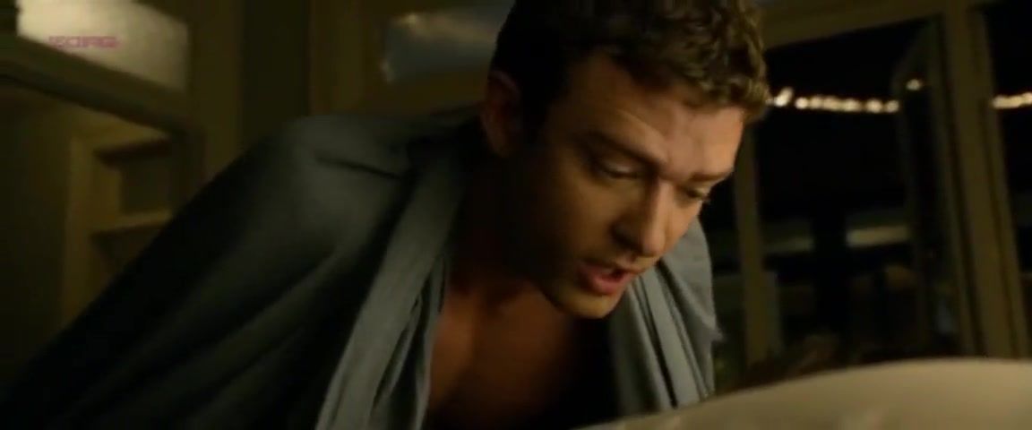 Funk Extended Sex Scene: Mila Kunis in "friends with Benefits" Foreplay - 1