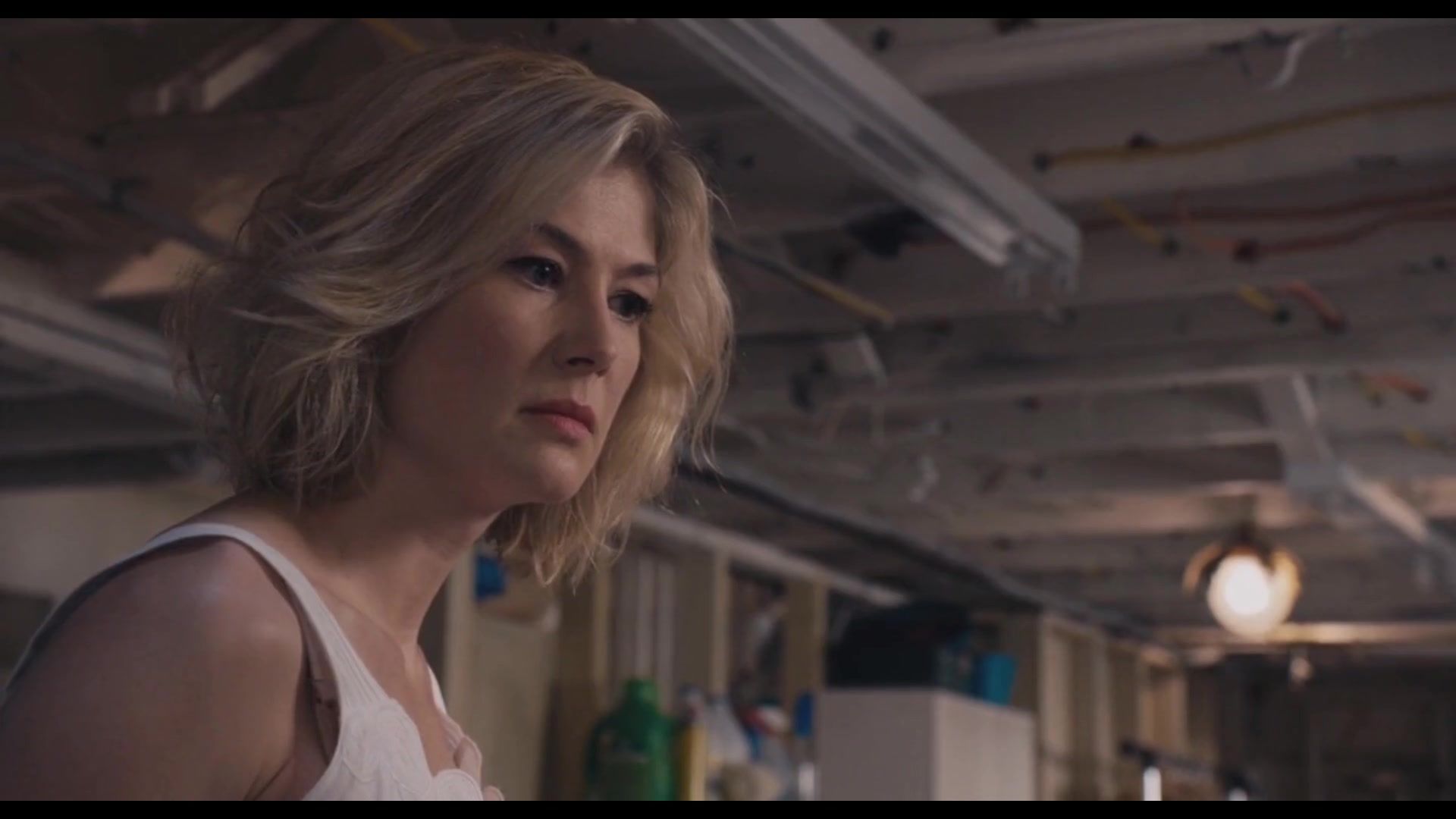 Free Blow Job Watch sexy Rosamund Pike gives Ruined Orgasm Handjob to Wounded Man Dlisted