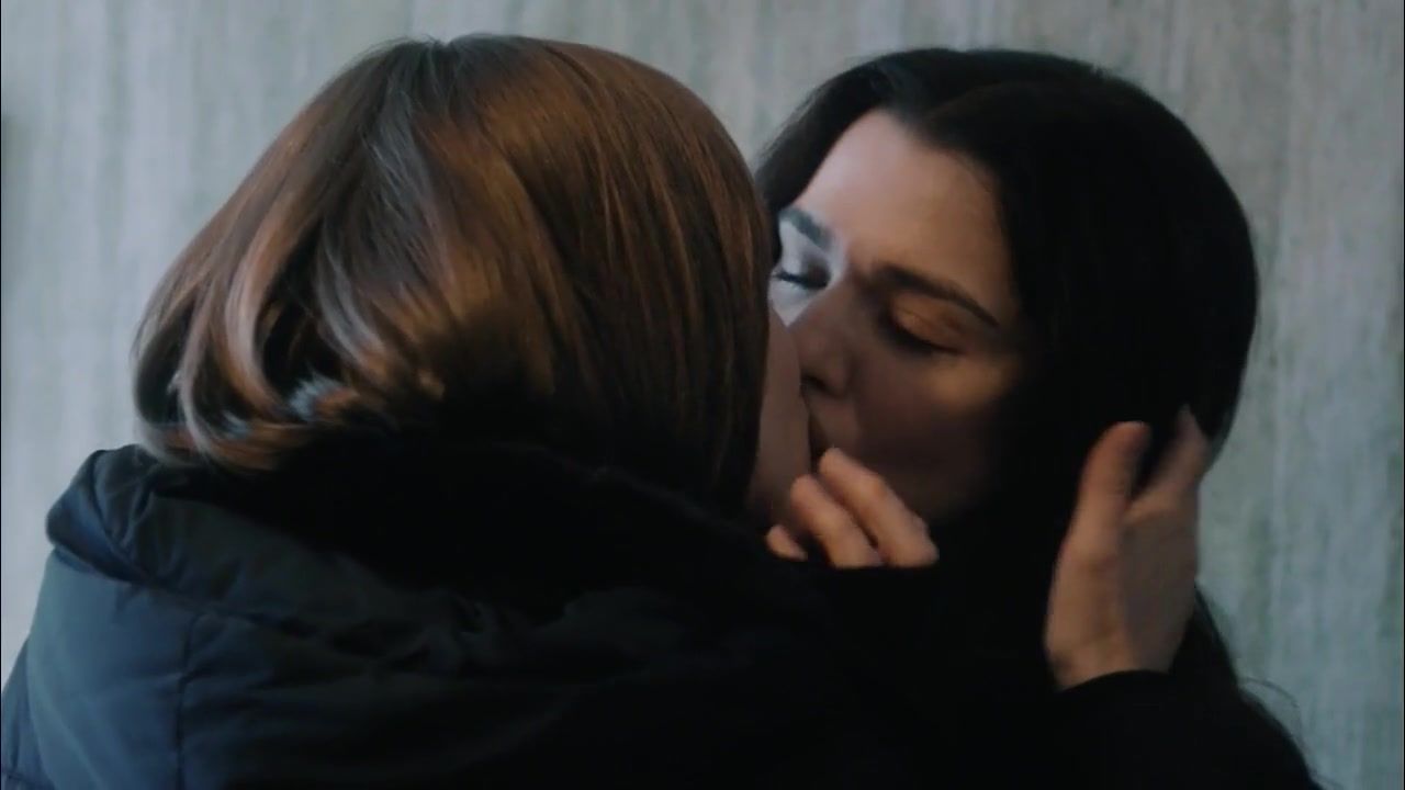 Solo Female Rachel McAdams and Rachel Weisz fuck and make each other cum in Disobedience (2017) Bondagesex - 2