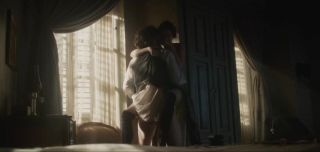 Punheta Off-color charmer Elizabeth Olsen is drilled hard in explicit movie sex scenes Calcinha