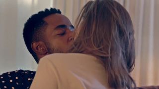 Fucking Hard Steamy girls Tru Collins and Hayley Kiyoko have a threesome in explicit sex scene Chacal