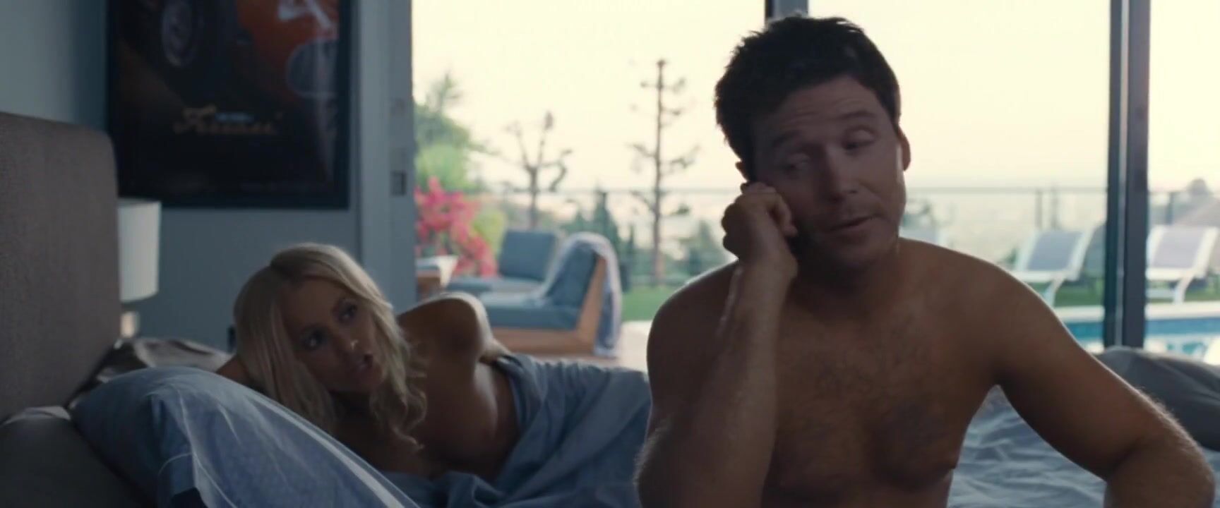 Teenfuns Hollywood sex scene where Sabina Gadecki gets drilled from comedy film Entourage (2015) Gay Bondage - 2