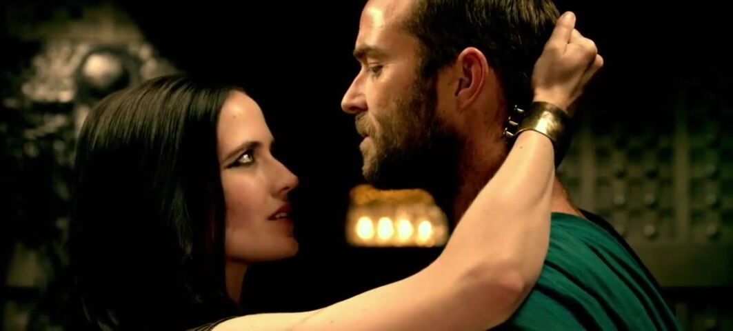 Tranny Porn French MILF Eva Green knows her way around temptation in 300: Rise of an Empire Porn - 2