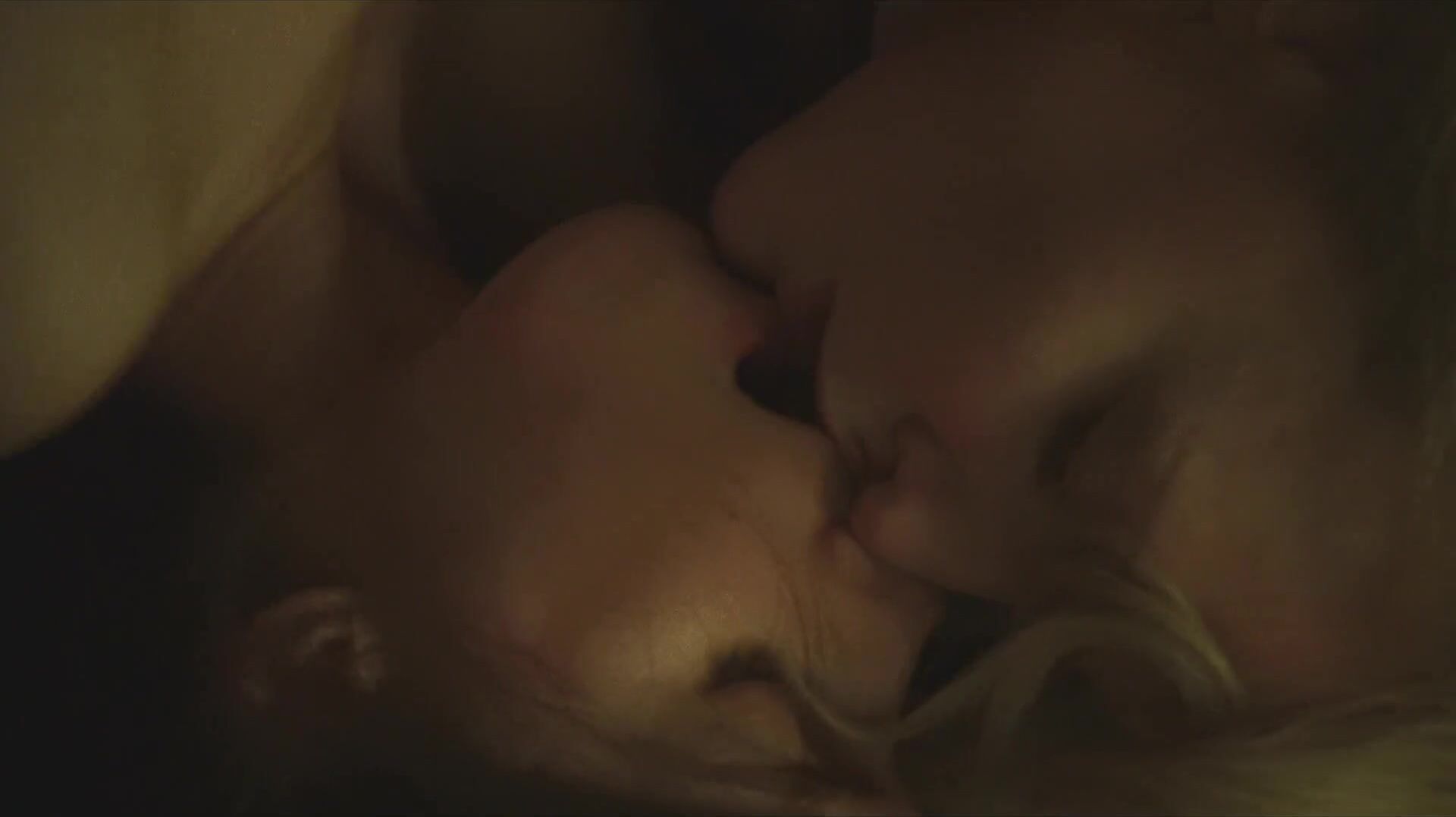 Nylon Erotic lesbian women from movie industry bang each other in drama film Carol (2014) Cliti - 1
