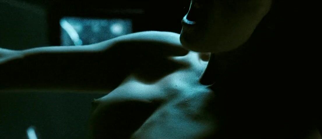 Slapping Swedish actress Malin Akerman is going to make guy cum in Watchmen explicit sex scene Branquinha - 2