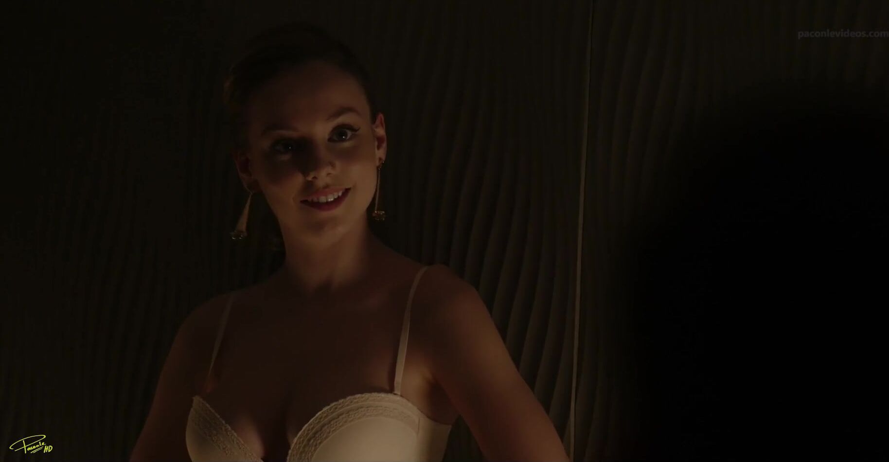 Desnuda Spanish Ester Exposito participates in TV series Elite sex scene S01E01 (2018) Sexzam