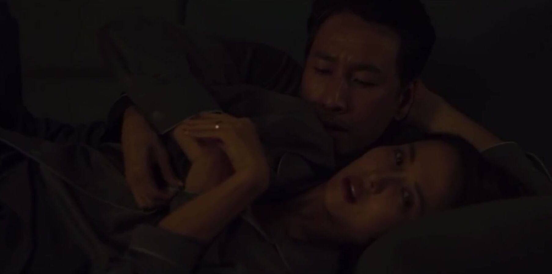FapVid Korean movie Parasite mutual masturbation explicit moment with Jo Yeo-jeong Naked