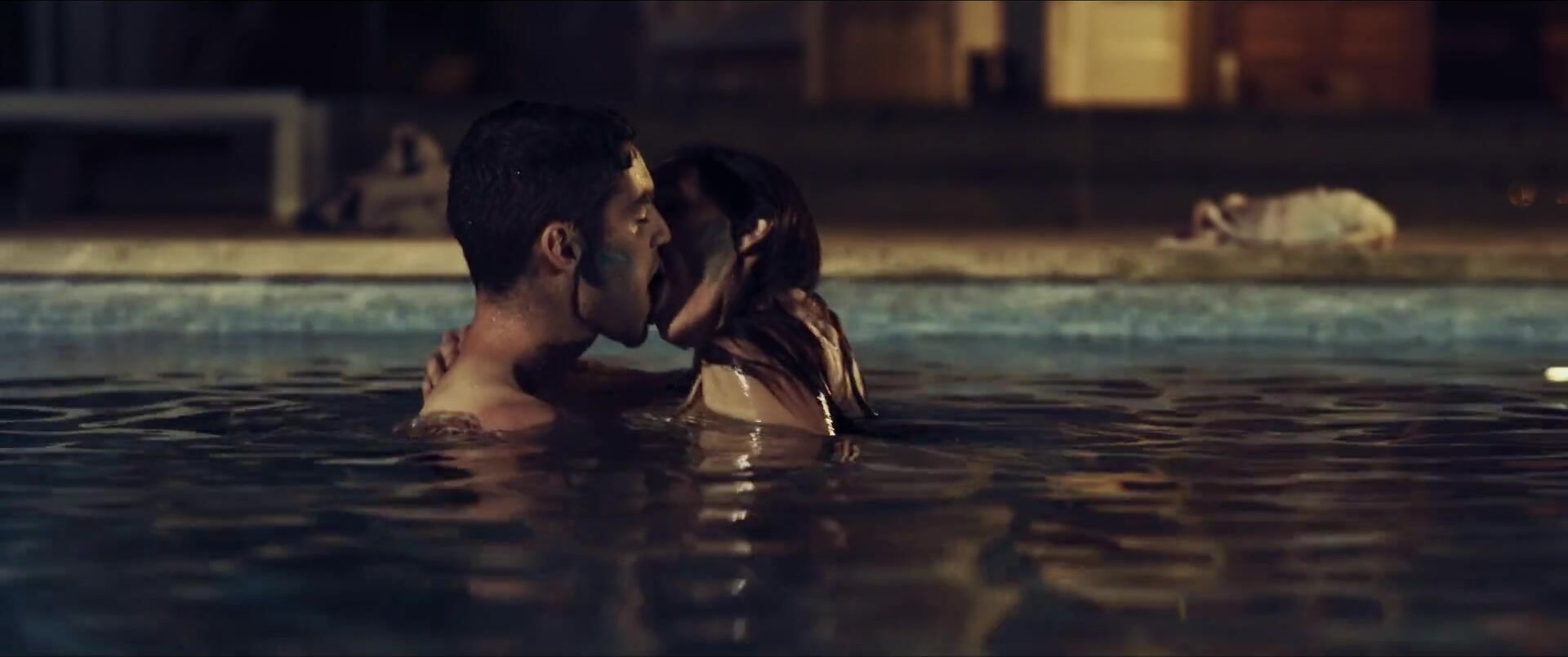 Bareback Ryan Bown kisses Clare McCann in pool and gives sex in bed in feature movie Benefited Leaked - 2