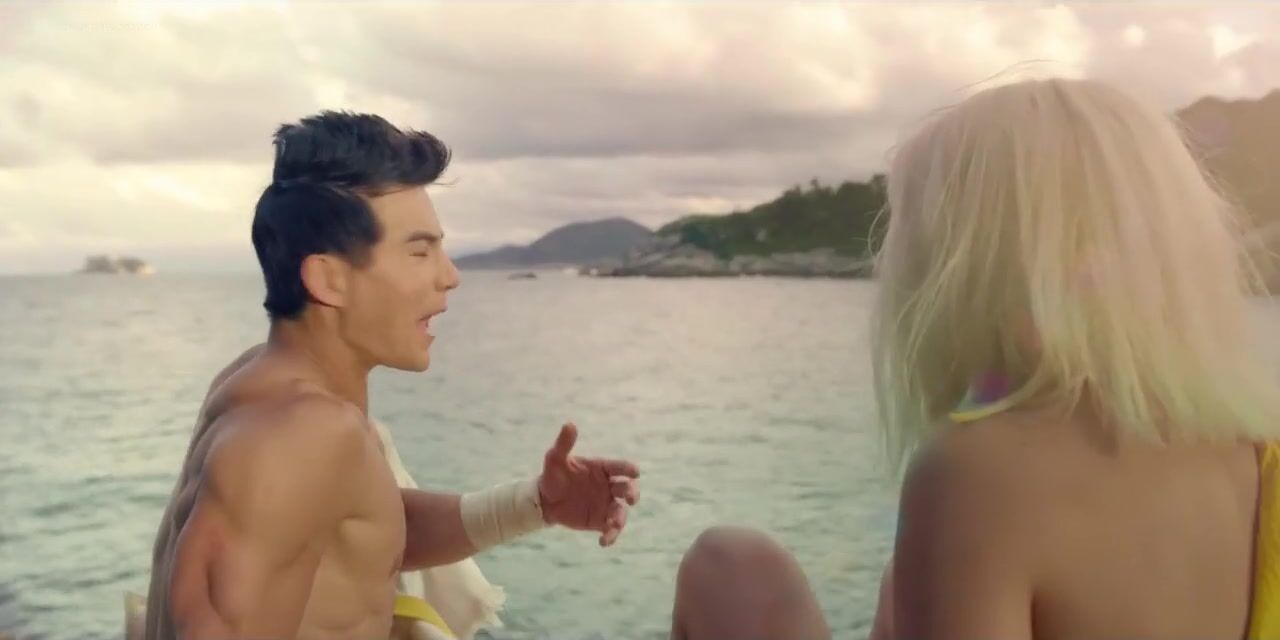 Camporn Fighting game takes Pom Klementieff nude to be penetrated in Black Mirror S05E01 Cuzinho - 1