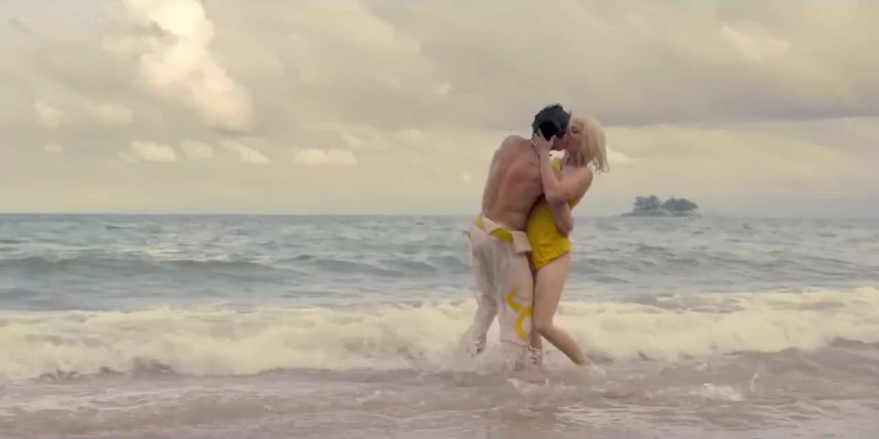 Camporn Fighting game takes Pom Klementieff nude to be penetrated in Black Mirror S05E01 Cuzinho - 2