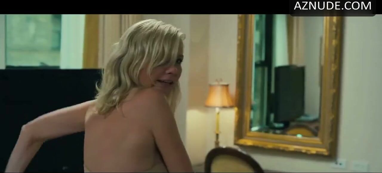 Innocent Kirsten Dunst is nailed and changing in Bachelorette Hollywood sex scene (2012) Menage - 1