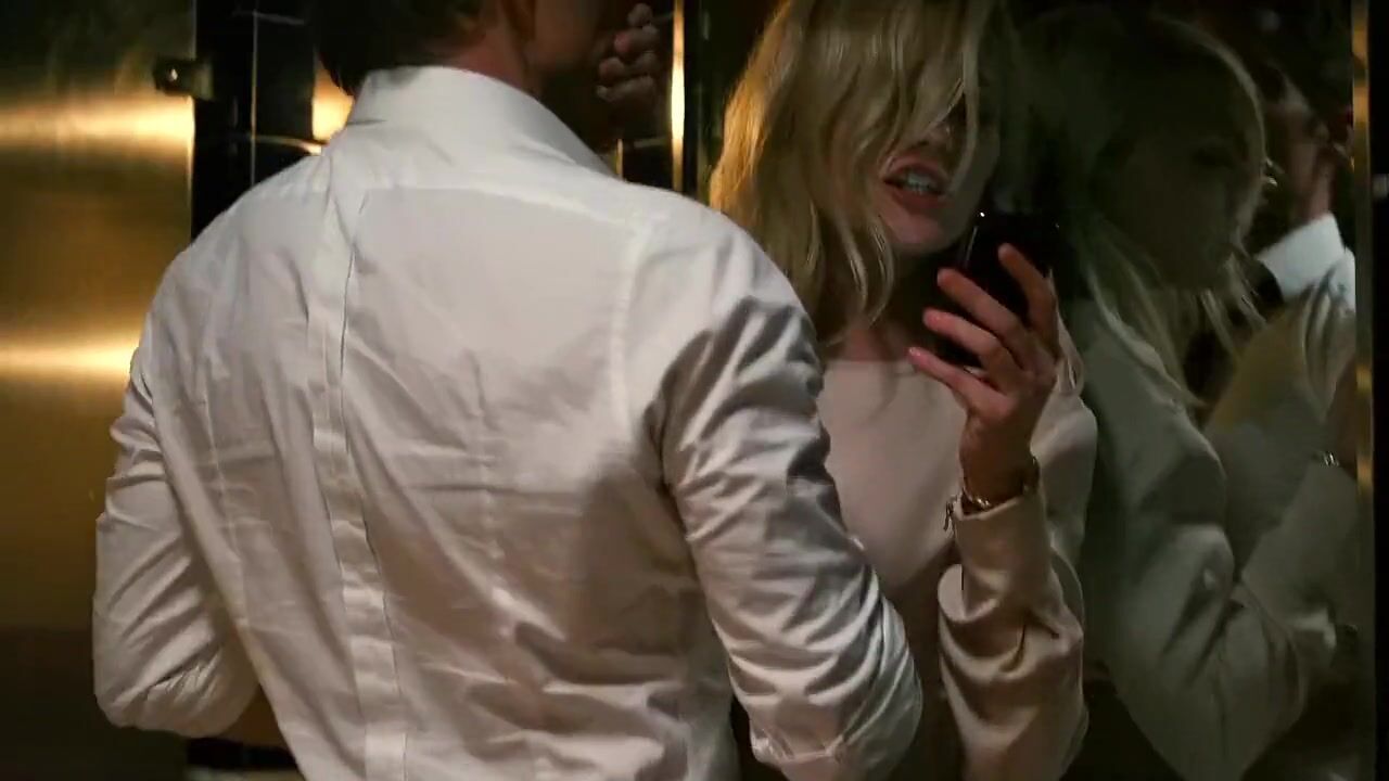Naked Kirsten Dunst is nailed and changing in Bachelorette Hollywood sex scene (2012) BooLoo