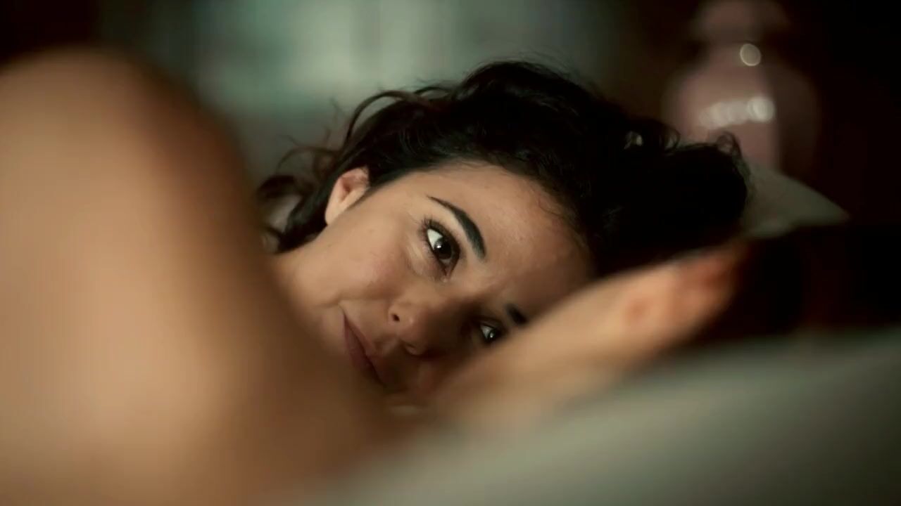 Indonesia Hot KaDee Strickland and Emmanuelle Chriqui hump and cum in TV show Shut Eye (2016) Tits Big Tits - 1