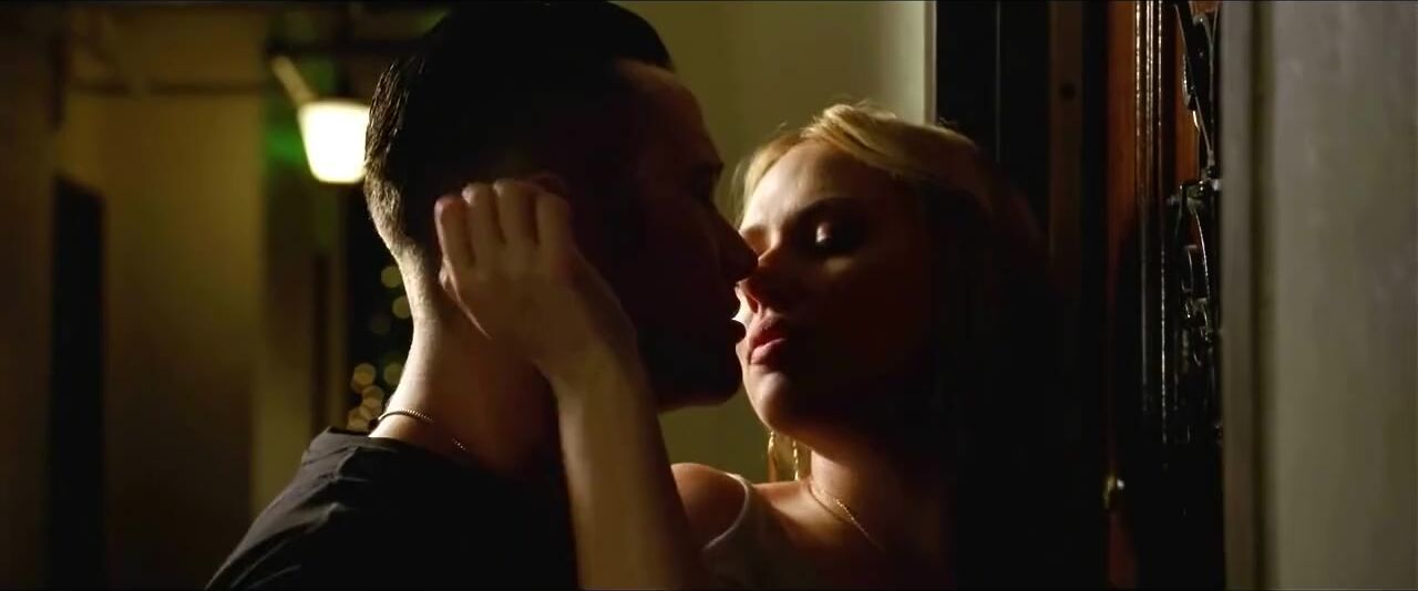 Cock Suckers Hot scene of Scarlett Johansson from Don Jon making lover cum without getting naked Hardcore Fucking - 1