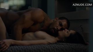 Wiizl Hot movie sex scene of black boss Omari Hardwick fucking black and white girls in Power YouPorn
