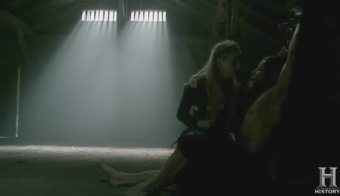 Abg Katheryn Winnick from TV series Vikings gets on top of guy and rides him till she cums Reality