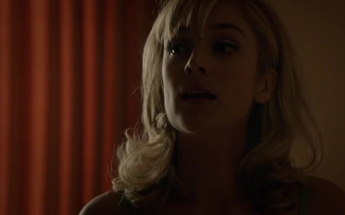 Party Caitlin FitzGerald gets it on and makes man cum in no time in Masters of Sex S03E08 (2015) Blow Job