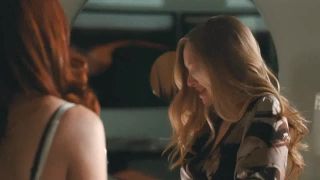 Pink Pussy Sex scenes of Amanda Seyfried from Chloe tempting both men and women into fucking Porno