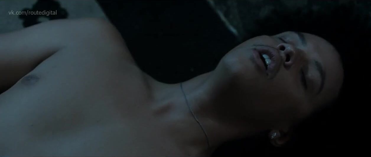 Cuck Woman actor Sydney Sweeney satisfies black man in sex scene from Nocturne (2020) Raw - 1