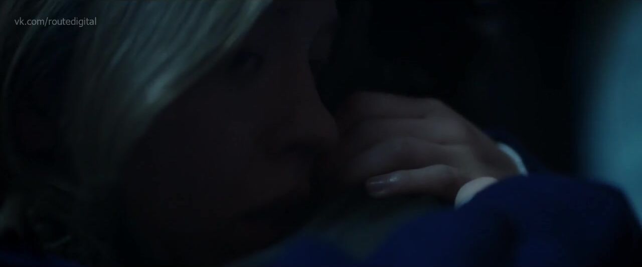 Dirty-Doctor Woman actor Sydney Sweeney satisfies black man in sex scene from Nocturne (2020) Latex - 1