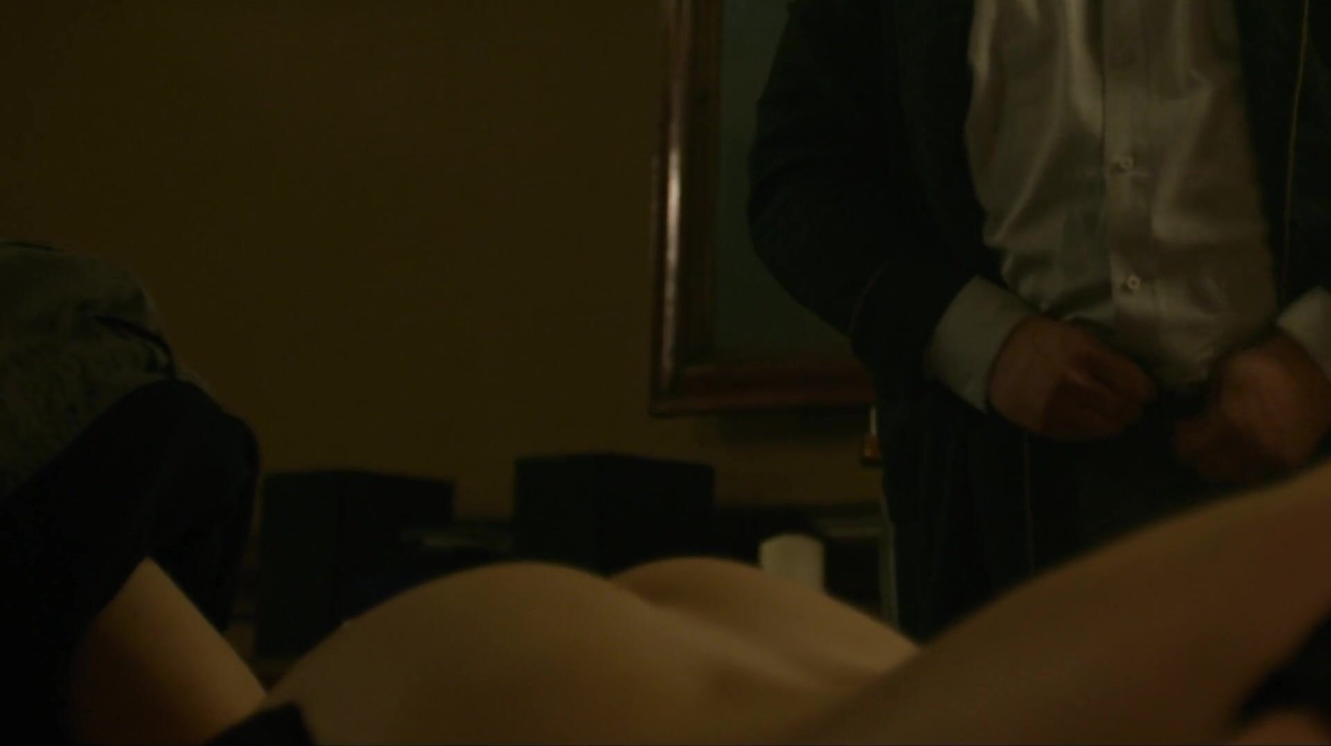 Cartoon Men hump Rooney Mara with her consent or without it in Girl With The Dragon Tattoo Desi - 1
