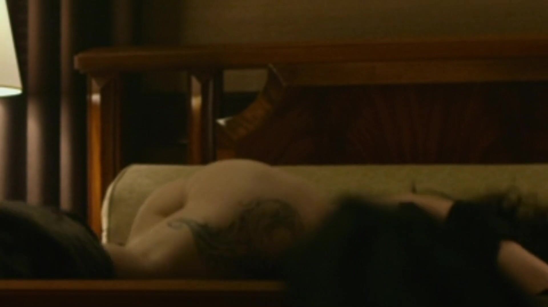 SoloPornoItaliani Men hump Rooney Mara with her consent or without it in Girl With The Dragon Tattoo Blondes - 1