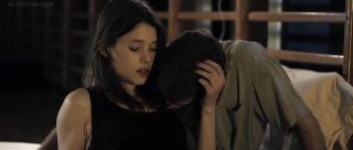 Fishnets Astrid Berges-Frisbey hooks up with young men in...