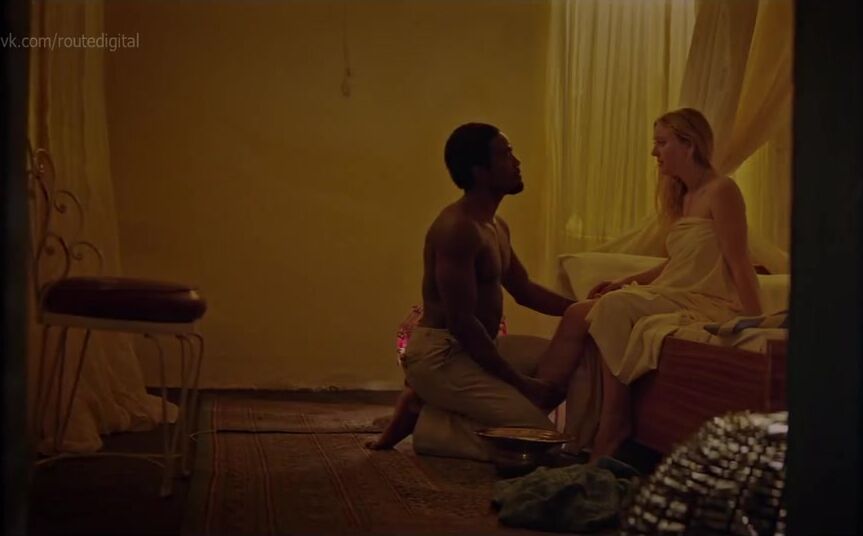 Tease Drama movie Sweetness in the Belly with participation of Dakota Fanning being blacked Viet Nam - 1