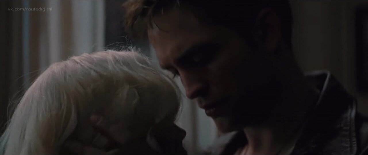 Footjob Reese Witherspoon shows how she fools around in sex scene from Water for Elephants (2011) Novinho - 1