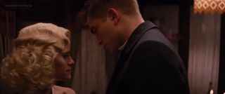 Tiny Reese Witherspoon shows how she fools around in sex scene from Water for Elephants (2011) Tiny Girl