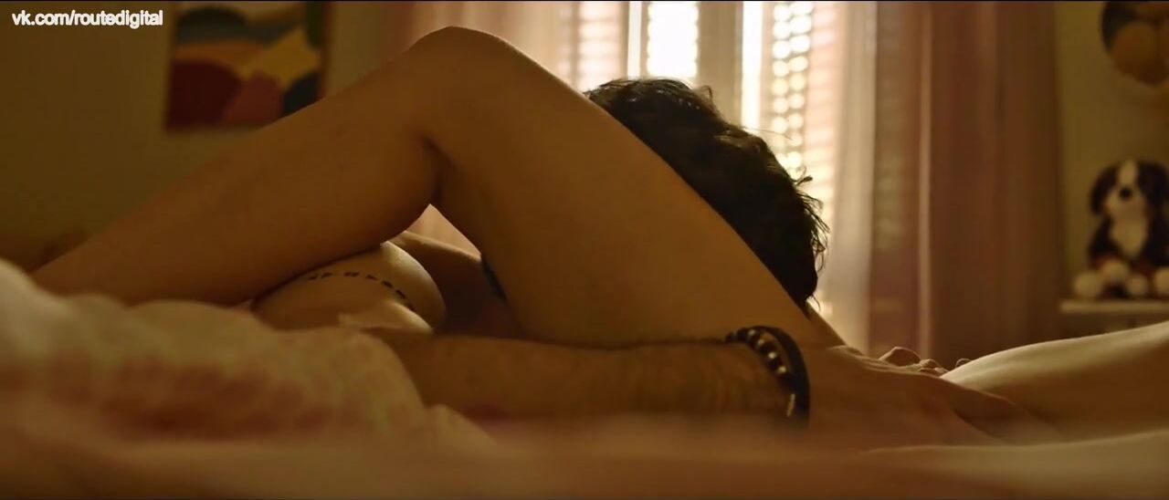 Ruiva Alba Ribas nude tempts loved man and gets scored in Spanish film Te quiero, imbécil (2020) Office Sex