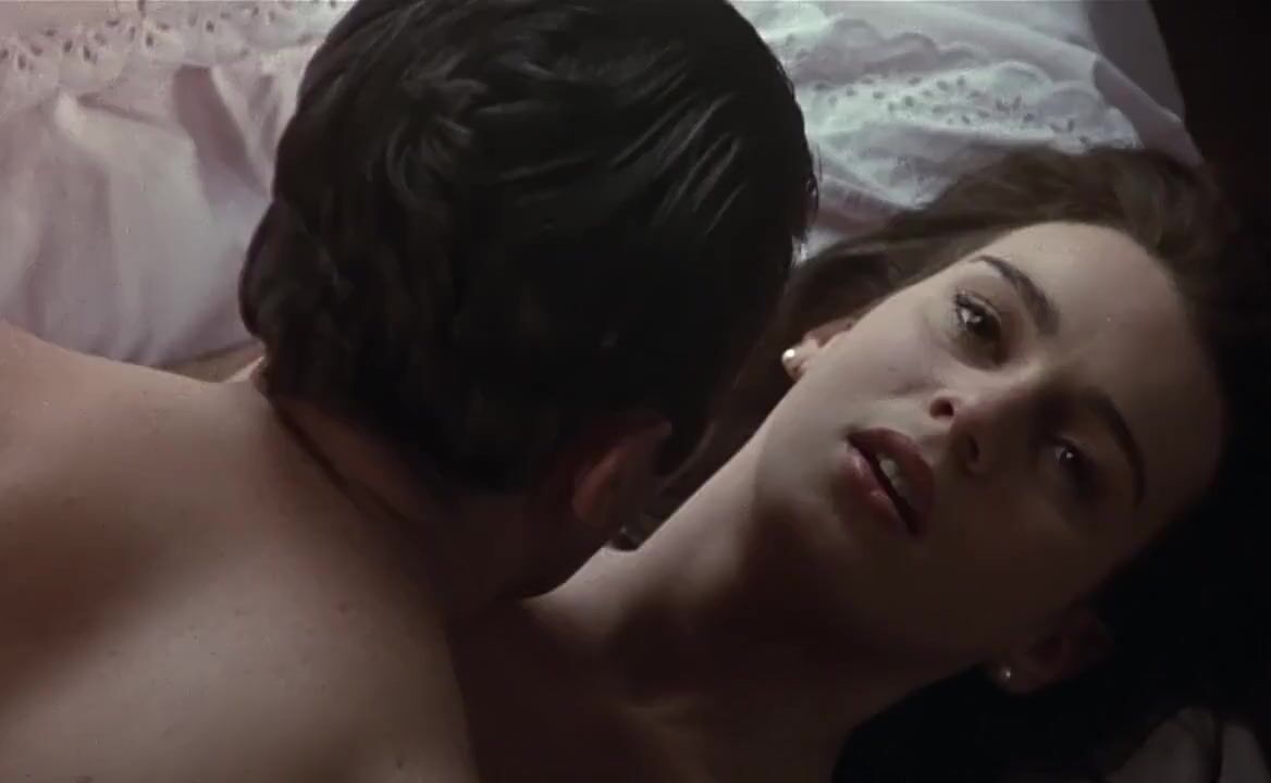 Gaping Maruschka Detmers is happy with new BF fucking her so tenderly in The Mambo Kings (1992) Girl