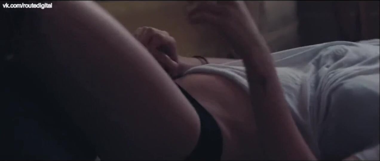 Couple Sex Hot nude and sex scene compilation of sexy Shailene Woodley from Endings Beginnings (2019) Whore - 1