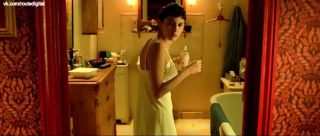 Friend Amelie sex scenes of Audrey Tautou minding her own...