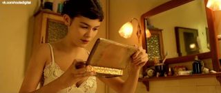 All Natural Amelie sex scenes of Audrey Tautou minding her own business while being bonked by men Black penis