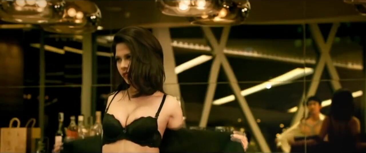 Pretty Steamy oriental girl gets scored in explicit sex scenes from Thai movie Maebia (2015) Con