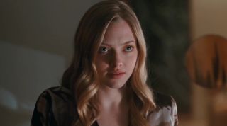 PerezHilton Lovelace is carnal with co-star Amanda Seyfried who makes it in the nude in Chloe (2009) Amateur Sex
