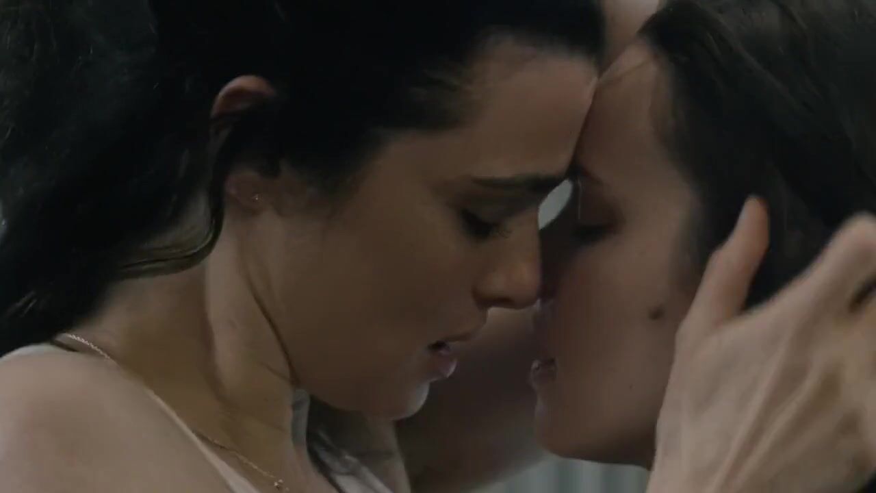 Free Amateur Sexy charmer Rachel McAdams knows all about tempting Rachel Weisz in Disobedience (2017) Cocks - 1