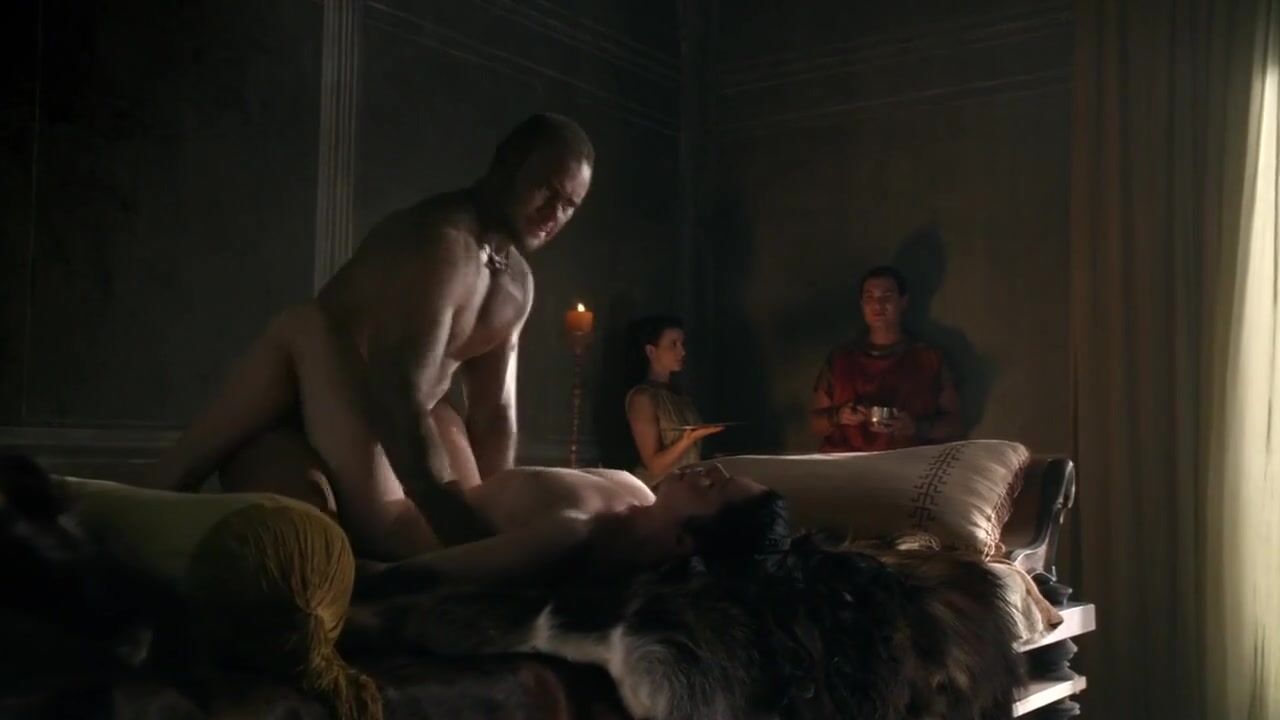 AbellaList Jessica Grace Smith looks too hot being double penetrated in Spartacus group sex scene XoGoGo